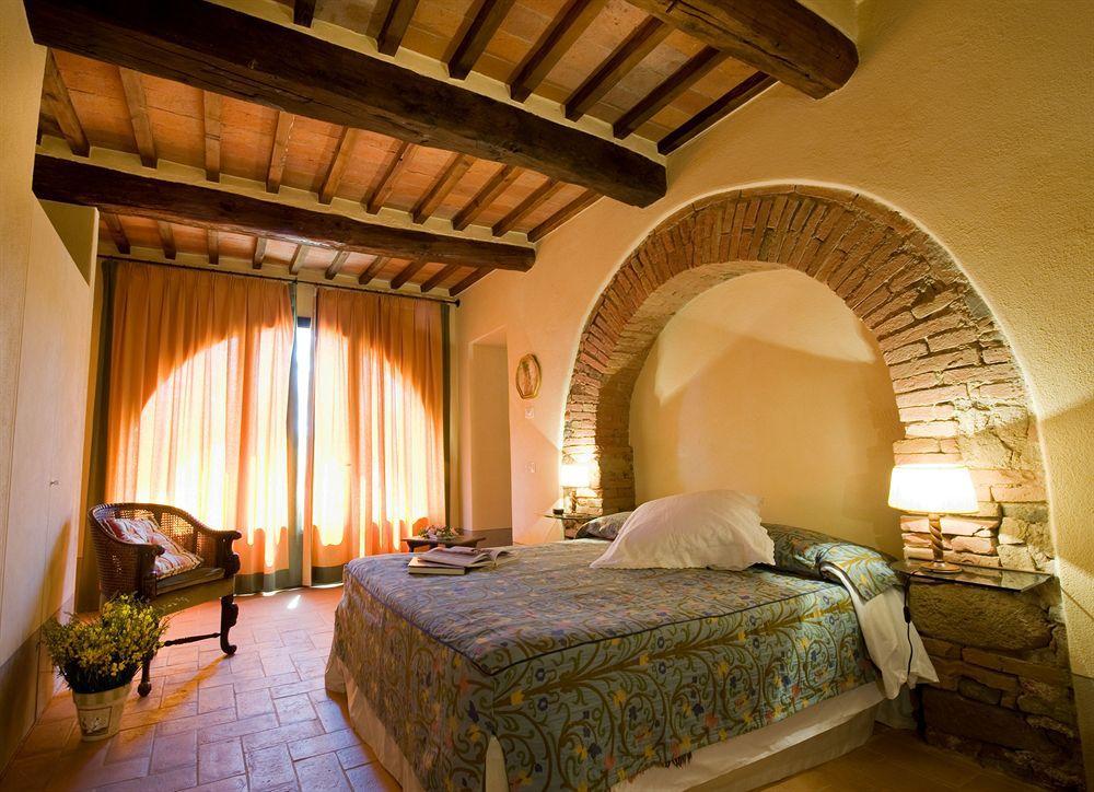Отель Borgo Castelvecchi Residenza Depoca Рада ин Шанти Экстерьер фото